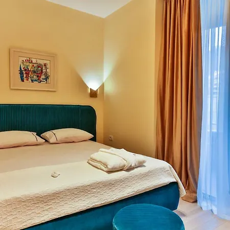 Apartament Royal Montesun *